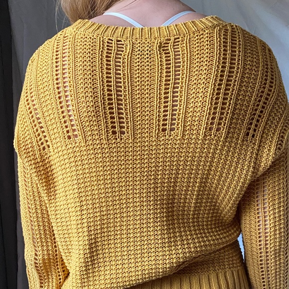 American Eagle Sweater - Picture 2 of 2